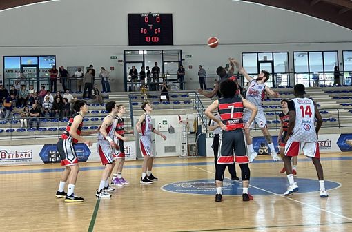 Barberi Valsesia Basket, semaforo rosso contro Alba: 66 - 73. Barberi Valsesia Basket, semaforo rosso contro Alba: 66 - 73.