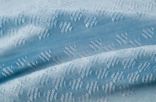 Loro Piana presenta i filati Primavera/Estate 2026 a Pitti Filati Loro Piana presenta i filati Primavera/Estate 2026 a Pitti Filati