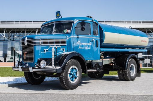 Mezzi unici e storie da condividere: Fondazione Marazzato alla Fiera Alto Adriatico Motori d’epoca di Pordenone Mezzi unici e storie da condividere: Fondazione Marazzato alla Fiera Alto Adriatico Motori d’epoca di Pordenone