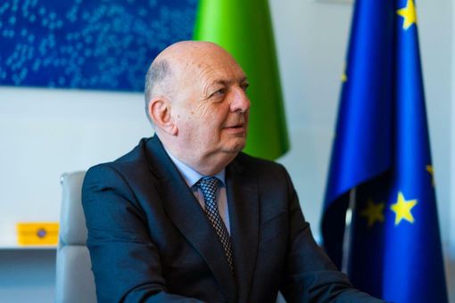 Auto, Pichetto sull'orientamento Ue: “Possibile revisione standard appare un segnale positivo” Auto, Pichetto sull'orientamento Ue: “Possibile revisione standard appare un segnale positivo”