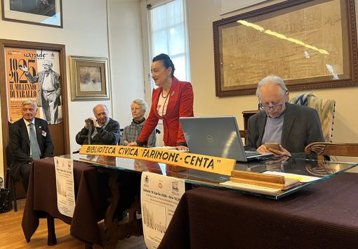 A Varallo presentata in Biblioteca la fanzine “Piccole storie meneghine” di Daniele Conserva e Virgilio Carnisio A Varallo presentata in Biblioteca la fanzine “Piccole storie meneghine” di Daniele Conserva e Virgilio Carnisio