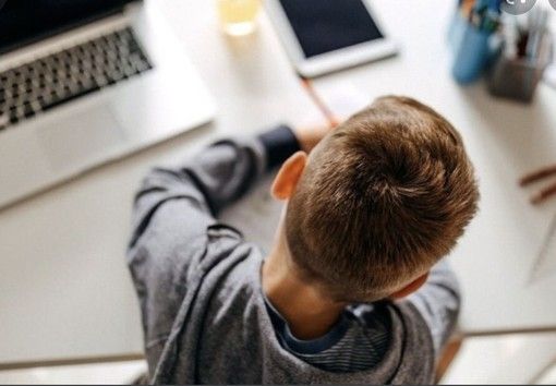 A Lozzolo continua il miglioramento delle scuole A Lozzolo continua il miglioramento delle scuole