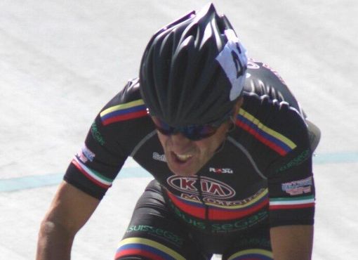 Ciclismo: Claudio Scabbia vestirà i colori del team Valli del Rosa Ciclismo: Claudio Scabbia vestirà i colori del team Valli del Rosa