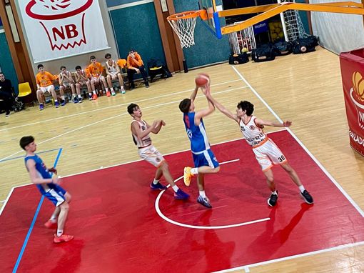 A Novara l’Under 17 di Valsesia Basket chiude la prima fase con un successo netto contro i Tigers A Novara l’Under 17 di Valsesia Basket chiude la prima fase con un successo netto contro i Tigers