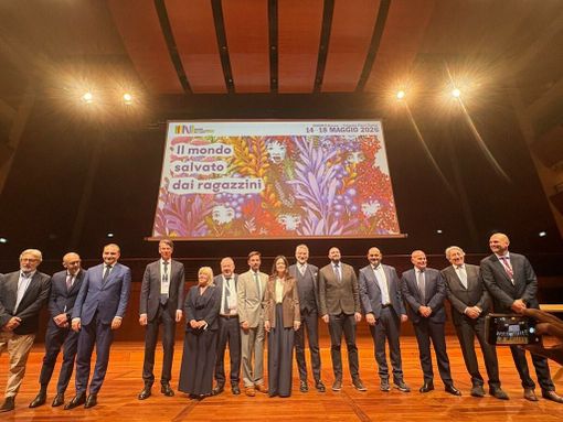 Salone del Libro, taglio del nastro per la 38esima edizione. Benini: “Siano 5 giorni di un tempo bello” Salone del Libro, taglio del nastro per la 38esima edizione. Benini: “Siano 5 giorni di un tempo bello”