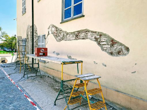 Gattinara: Al via i lavori per la sistemazione delle facciate di Villa Paolotti Gattinara: Al via i lavori per la sistemazione delle facciate di Villa Paolotti