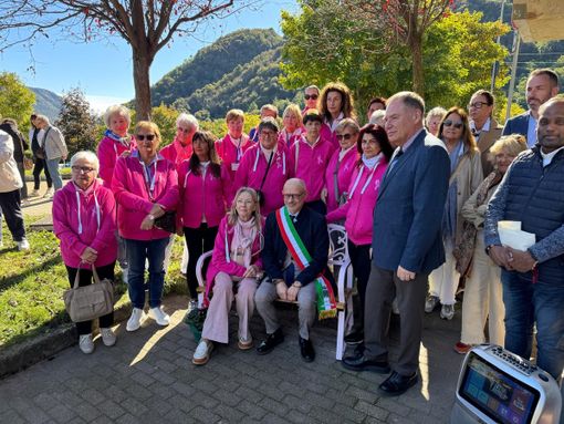 Borgosesia si tinge di rosa per la prevenzione: un mese di eventi con la LILT per sensibilizzare le donne sul tumore al seno