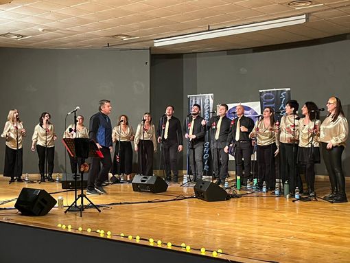 Nutrito interesse a Pray per il concerto di Natale (foto di Ermanno Orsi) Nutrito interesse a Pray per il concerto di Natale (foto di Ermanno Orsi)