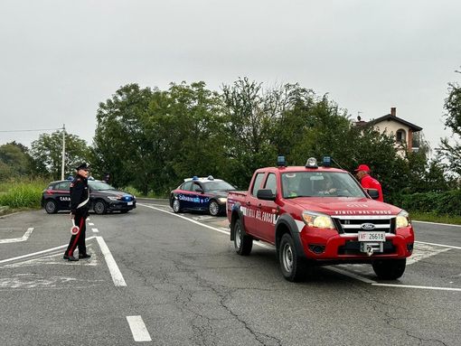 Tragedia di Caselle, via vai continuo di mezzi di soccorso dopo incidente aereo delle Frecce Tricolori Tragedia di Caselle, via vai continuo di mezzi di soccorso dopo incidente aereo delle Frecce Tricolori