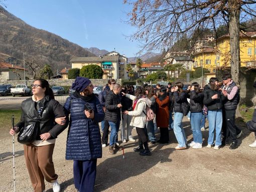 Liceo Ferrari, le quarte Scienze umane in un percorso “al buio”: esperienza sensoriale tra inclusione e territorio