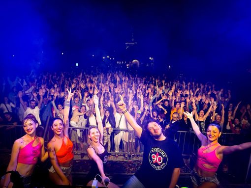 Successo per il Summer Party: oltre 2 mila in piazza a Borgosesia