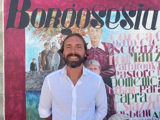 Manuel Lunardone è il nuovo allenatore del Borgosesia Calcio Manuel Lunardone è il nuovo allenatore del Borgosesia Calcio