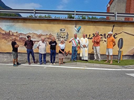 Varallo, inaugurato il murales del Millennio all’ingresso della città