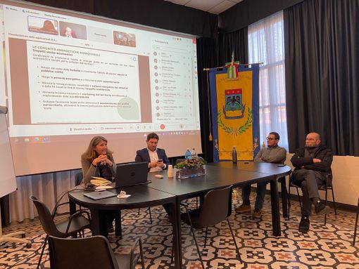 Comunità Energetiche: Buona la prima presentazione, presto un incontro con la popolazione Comunità Energetiche: Buona la prima presentazione, presto un incontro con la popolazione