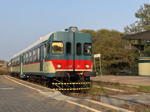 Un treno storico a Varallo per rilanciare la linea Novara-Varallo
