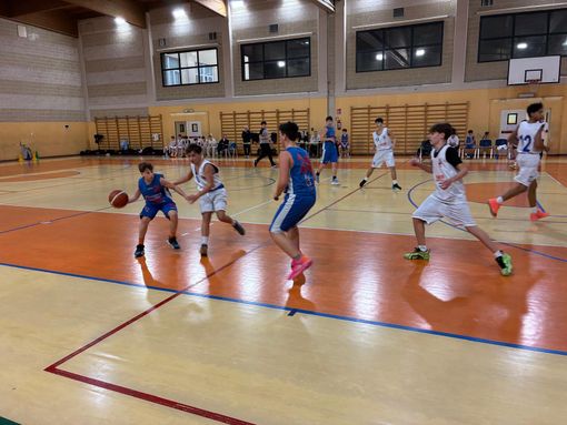 Valsesia Basket Under 15, rimonta e vittoria a Biella: Teens battuti 65-60 dopo un supplementare Valsesia Basket Under 15, rimonta e vittoria a Biella: Teens battuti 65-60 dopo un supplementare