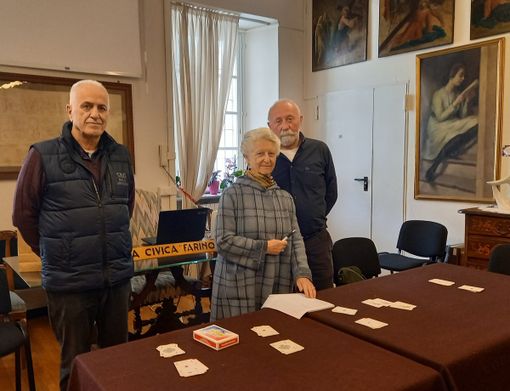 Varallo, in Biblioteca ha preso il via il primo corso di Burraco Varallo, in Biblioteca ha preso il via il primo corso di Burraco
