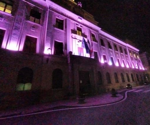 Il Municipio viola di Borgosesia