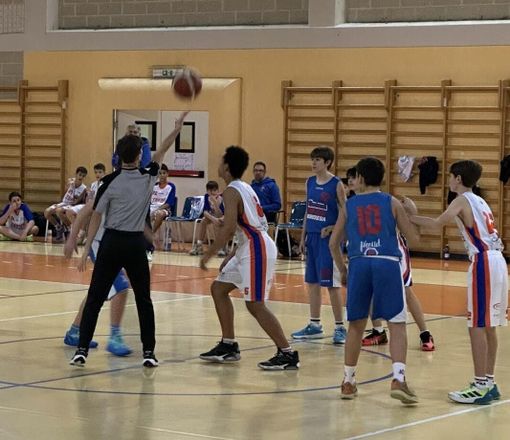 Una foto della partita dell'under 14 di Valsesia Basket (foto Scalvini-Rezzuto) Una foto della partita dell'under 14 di Valsesia Basket (foto Scalvini-Rezzuto)