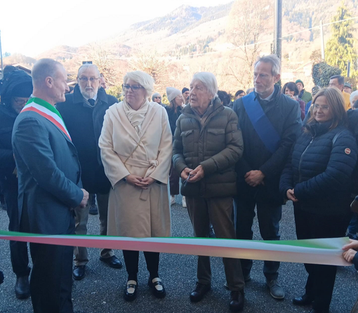 A Portula inaugurata la nuova biblioteca, è intitolata ai figli della coppia di benefattori FOTO A Portula inaugurata la nuova biblioteca, è intitolata ai figli della coppia di benefattori FOTO