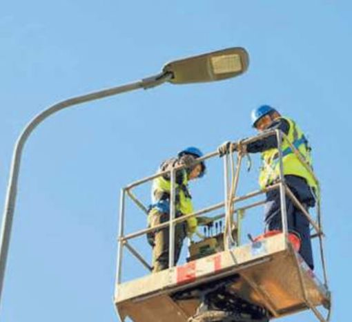 Gattinara: Al via i lavori per rinnovare l'illuminazione pubblica Gattinara: Al via i lavori per rinnovare l'illuminazione pubblica