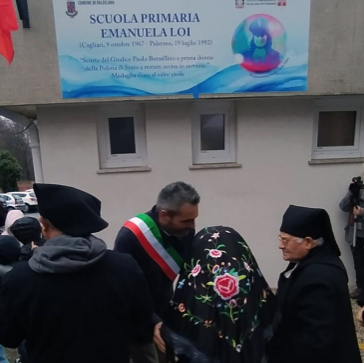 Valdilana, intitolata la scuola primaria di Ronco a Emanuela Loi
