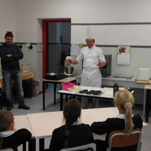Lozzolo: Laboratorio di cucina extra didattico