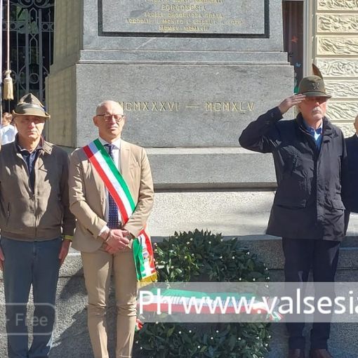 Borgosesia celebra il 25 aprile: corteo, memoria e testimonianze della Resistenza - foto e video Mazzarotto per valsesianotizie.it
