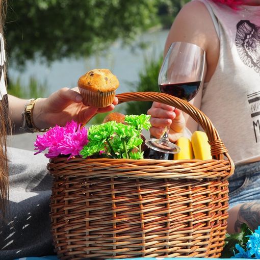 In caso di maltempo...Pasquetta con il piano B: picnic in casa tra tradizione, sapori e creatività