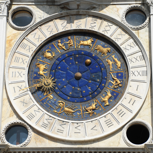 Ecco cosa ci dicono le stelle per i prossimi giorni: l’Oroscopo di Corinne Ecco cosa ci dicono le stelle per i prossimi giorni: l’Oroscopo di Corinne