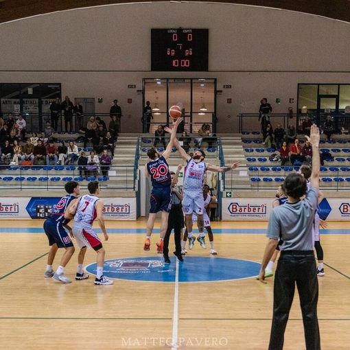 Barberi Valsesia Basket: “Uniti si vince!” Gli Eagles battono Trecate - Foto di Matteo Pavero.