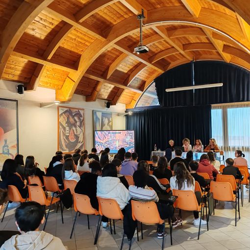 A Gattinara la festa della Donna: la conferenza all’Istituto Pastore.