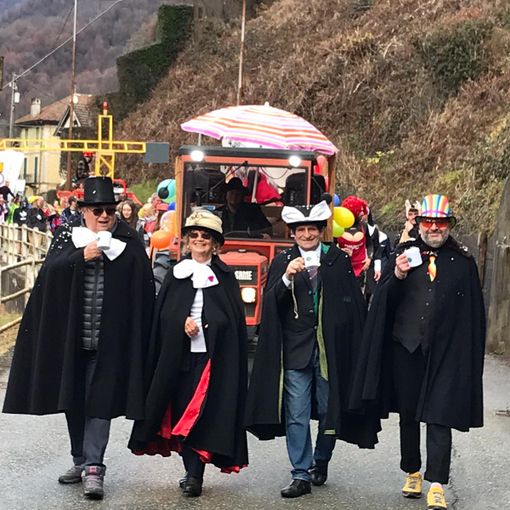 A Postua un carnevale per tutti: un successo fra allegria e partecipazione - Foto di Ermanno Orsi.