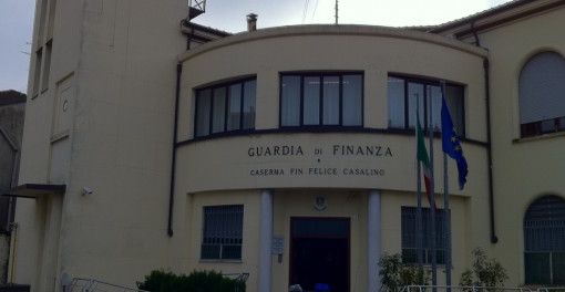 Terremoto alla Guardia di Finanza: arrestati il comandante provinciale e il suo autista