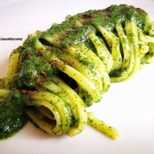 #quarantenasuifornelli - Linguine risottate con pesto d'ortica