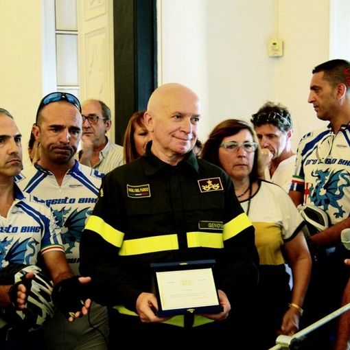 Anniversario Ponte Morandi: la targa donata ai Vigili del fuoco