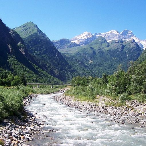 Coronavirus, rinviato l'evento di pulizia del fiume Sesia