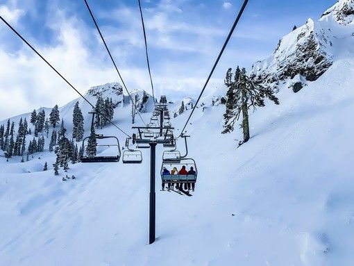 Sestriere, Limone e Monterosa si aggiudicano 20,2 milioni di euro dal Ministero del Turismo per rifare gli impianti di risalita.
