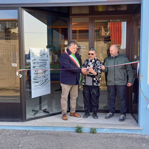 Grignasco: Mostra di Enrico Pettinaroli, &quot;Nel segno di Lei&quot;
