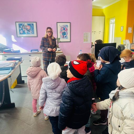 Borgosesia: La scuola Mello Grand visita il comune