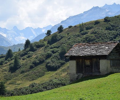 Montagna verso l'estate, UNCEM impegno degli enti territoriali per i vaccini