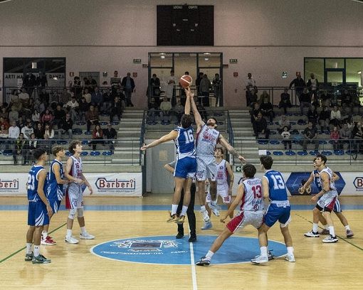 Vittoria per Barberi Valsesia Basket (foto Matteo Pavero)