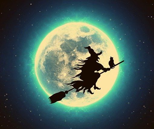 Scopello: Passeggia tra le vie alla ricerca della Befana