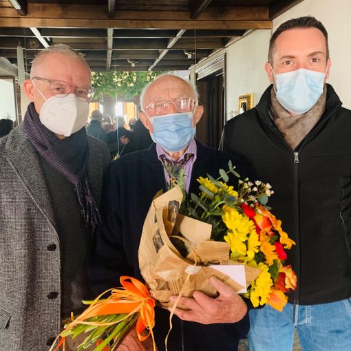 Borgosesia, gli auguri dell'amministrazione per i 100 anni di Giovanni Galoppini