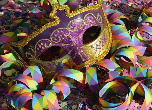 “Mi vesto come mi pare” torna in grande stile al carnevale di Borgosesia
