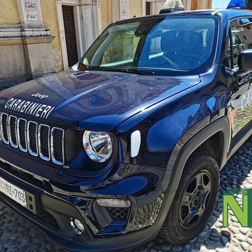 Crevacuore, auto finisce contro palo della luce (foto di repertorio)