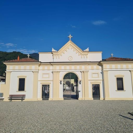 Quarona: Rinnovata la facciata del cimitero
