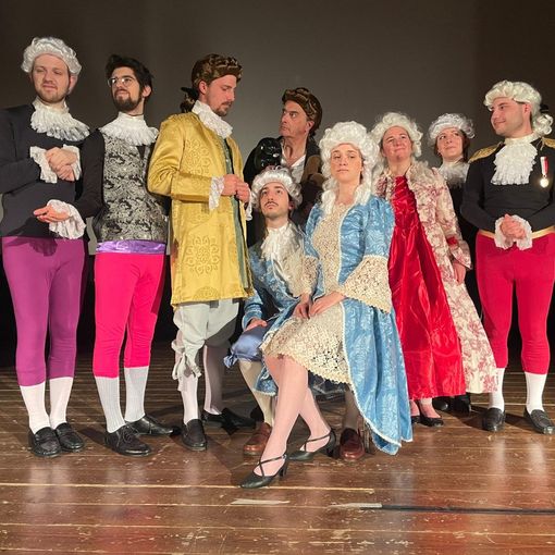 Compagnia Civetta di Borgosesia sabato in scena al teatro di Ponzone
