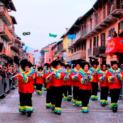 Carnevale Gattinara, ecco la Sfilata delle Cavalcate: classifica e gallery della giornata