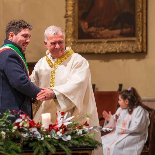 Don Matteo Borroni con il sindaco Francesco Pietrasanta